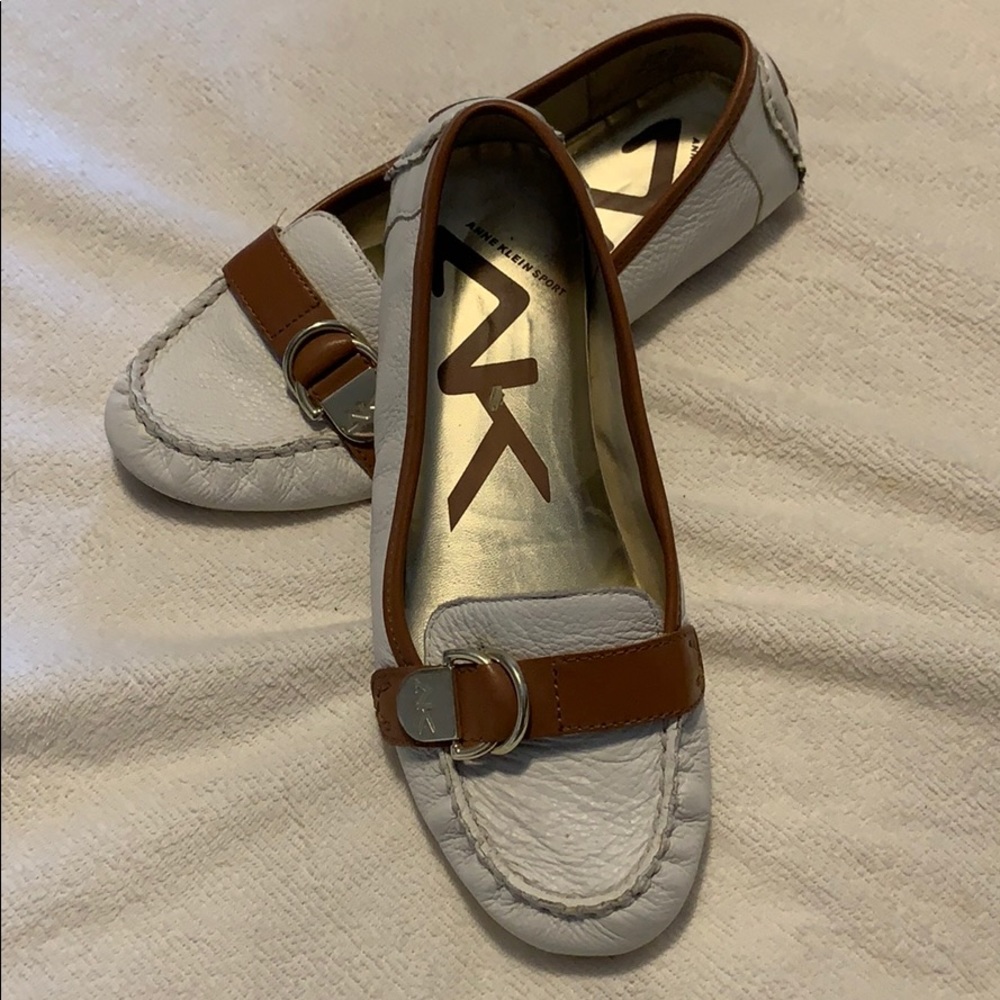 Women’s Anne Klein flats